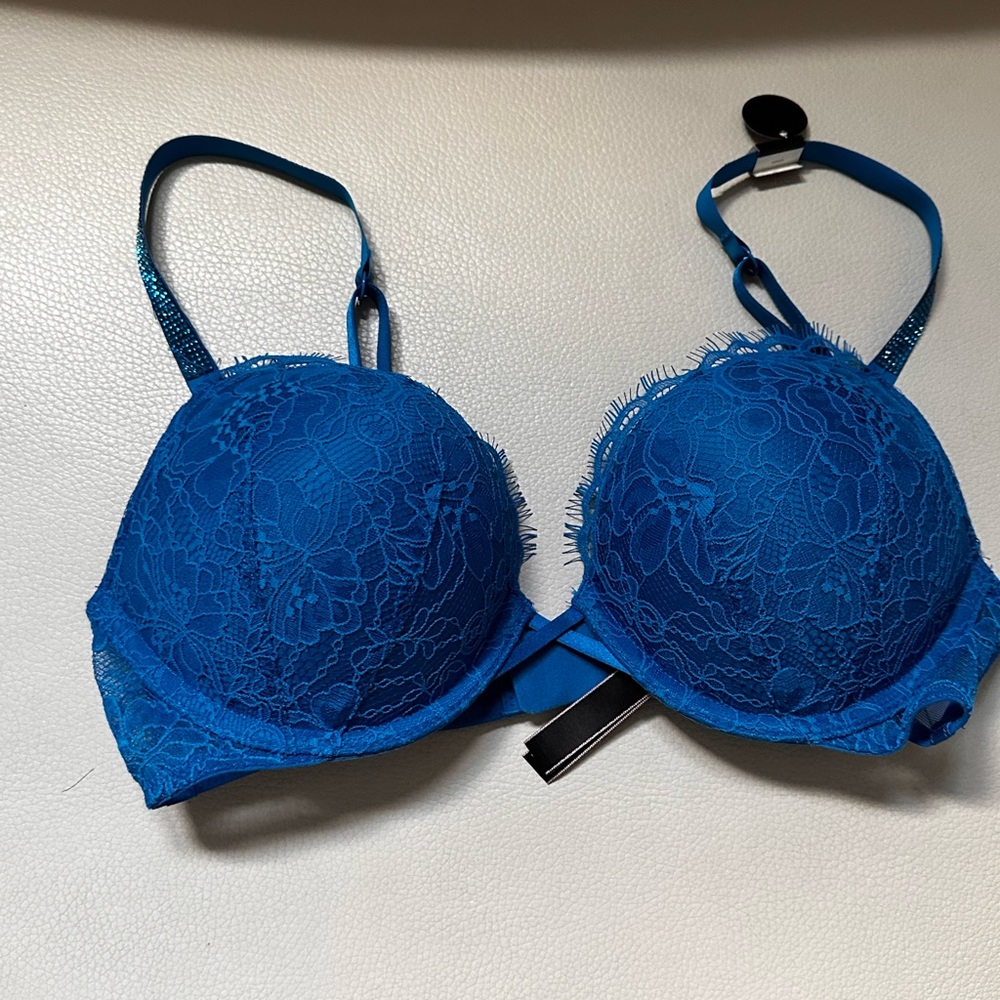 NWT bombshell shine sparkle blue 💙✨